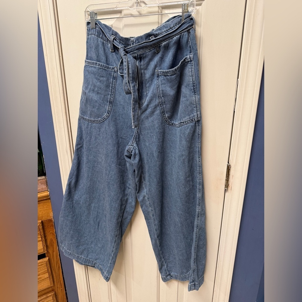 DKNY Wide Leg Cropped Denim Paper Bag Waist Trendy Jeans Women L - Picture 2 of 10